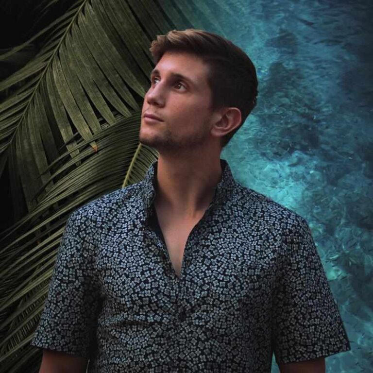 ¡Empleado de oficina a influencer de viajes!