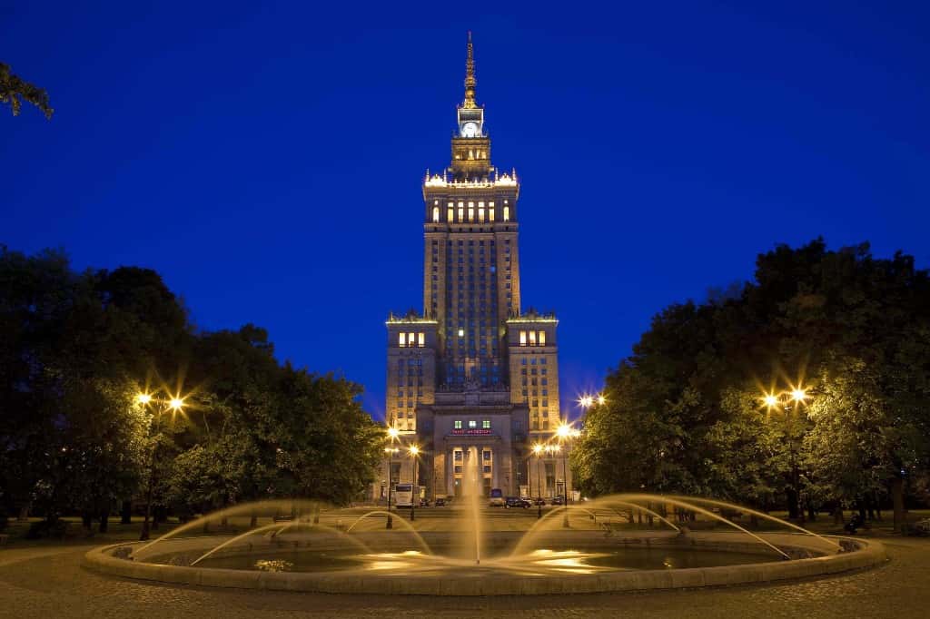 palacio de la ciencia y la cultura varsovia