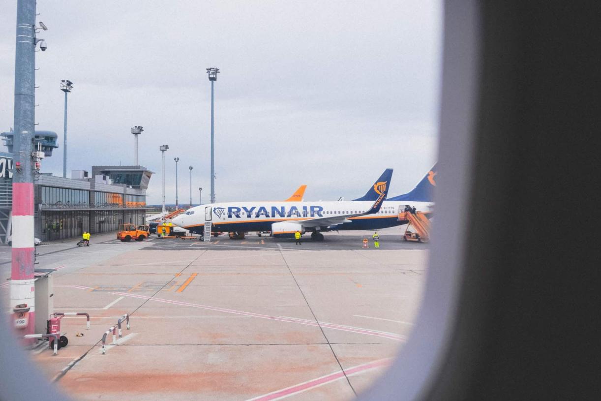 Aerolíneas económicas para ahorrar dinero como Ryanair