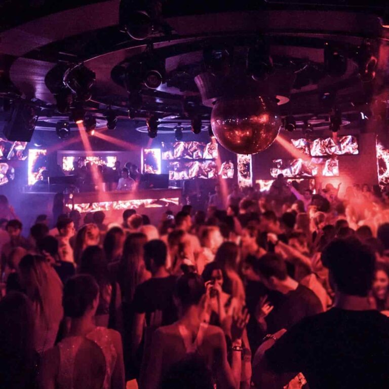 Vida nocturna de Mónaco: ¡Descubre las mejores fiestas de Mónaco!