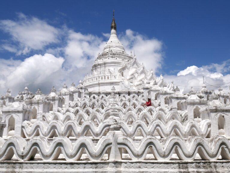 Primeras impresiones de Myanmar y explorando la Pagoda Mingun