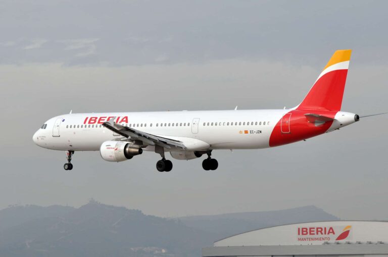 Iberia: ¡1 billete comprado, 9000 Avios ofrecidos y 1 viaje ganado!