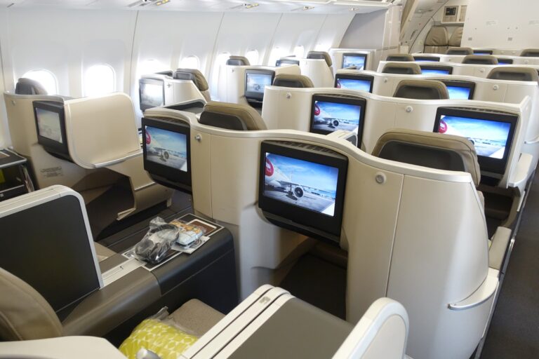 Reseña: TAP Air Portugal (A330) en el negocio De EWR a LIS