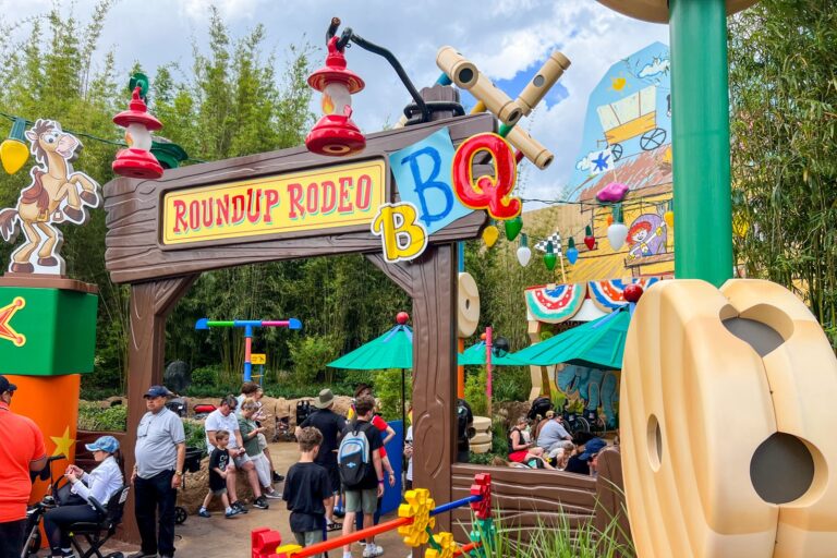 El plan de comidas de Disney regresa, pero ¿vale la pena el costo?