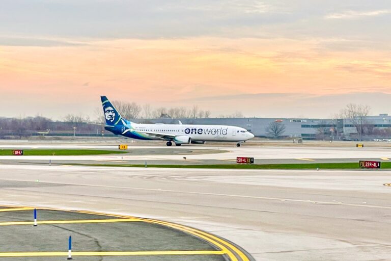 Guía de la alianza Oneworld: aerolíneas, salas VIP y estatus