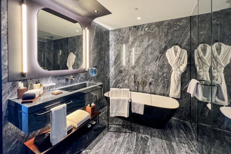Un hotel boutique de lujo con auténtico estilo y brío español: Thompson Madrid