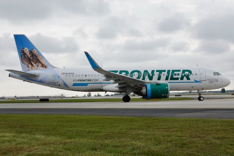 Cómo cambiar o cancelar un vuelo de Frontier Airlines