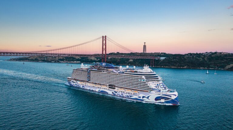 Guía del programa de fidelización Latitudes Rewards de Norwegian Cruise Line