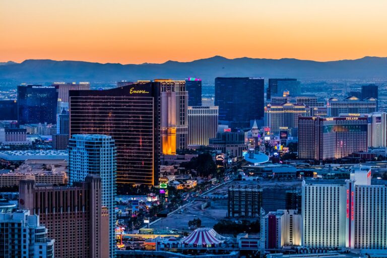 Cómo viajar desde LAS a The Strip