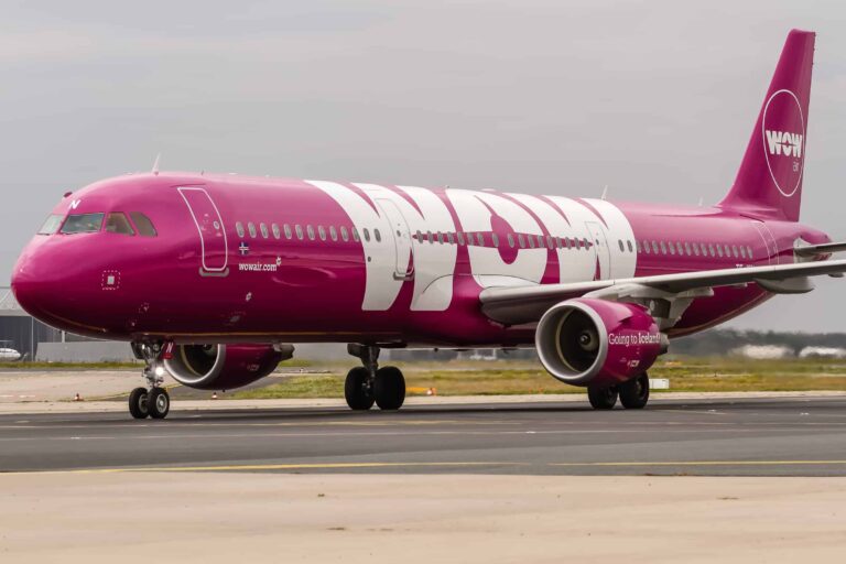 Quiebra de la aerolínea de bajo coste WOW Air, todos los vuelos cancelados