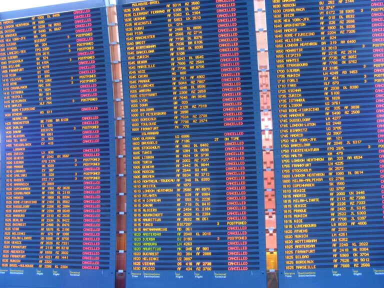Vuelo cancelado: ¿cuáles son mis derechos según la normativa europea?