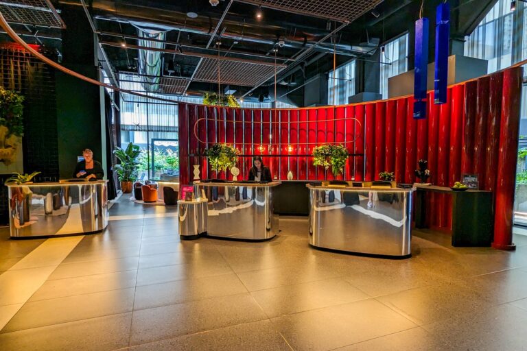 Reseña del W Toronto Hotel – The Points Guy