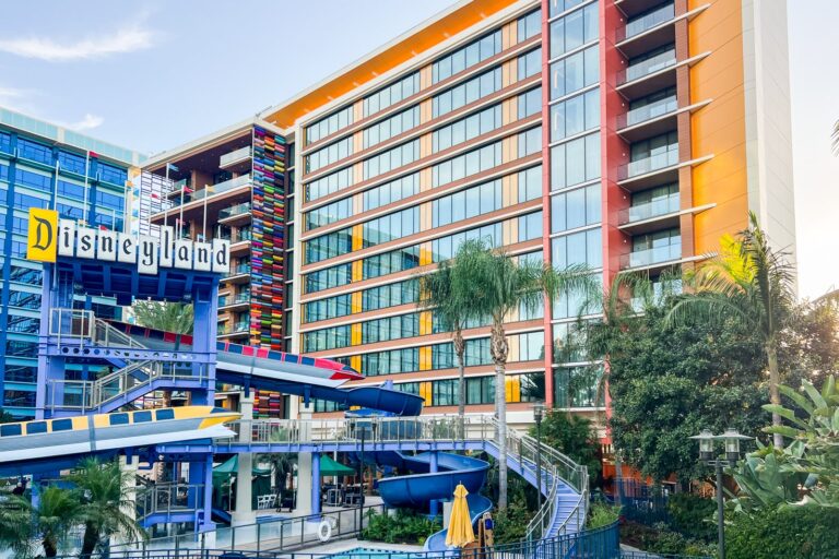 The Villas at Disneyland Hotel: recorra la primera torre de hotel nueva del parque en 14 años