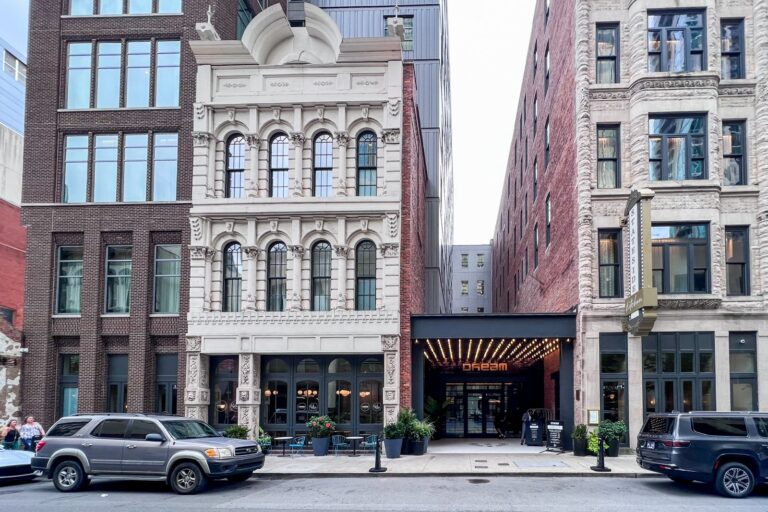 Cómo es hospedarse en Dream Nashville, el hotel de estilo de vida más nuevo de Music City