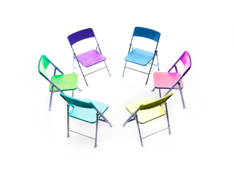 ¿Quiénes son los amigos de Bill W. y Dorothy en los cruceros?