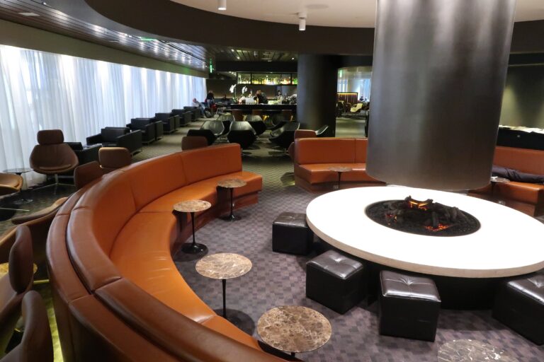 Revisión del salón: Oneworld Los Angeles Lounge en LAX