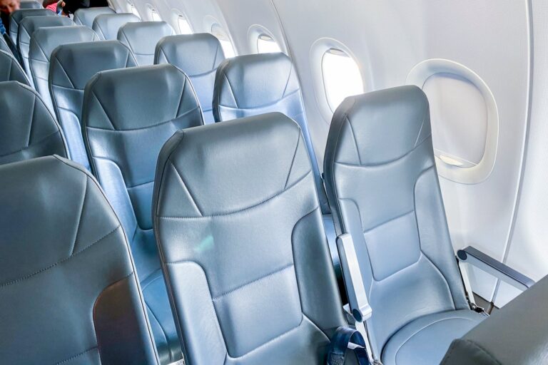 Revisión de vuelo: Cómo es volar con Frontier, Miami a Newark