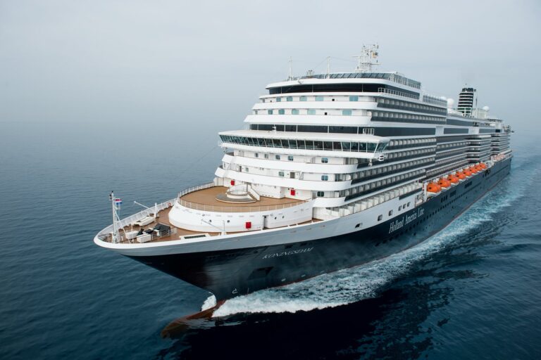 Cruceros de Holland America clasificados por tamaño, del más grande al más pequeño: la lista completa