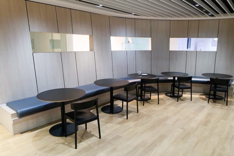 Una revisión del Strata Lounge en Auckland International