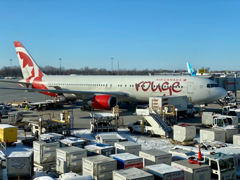 Una revisión de Air Canada Rouge Premium en el 767