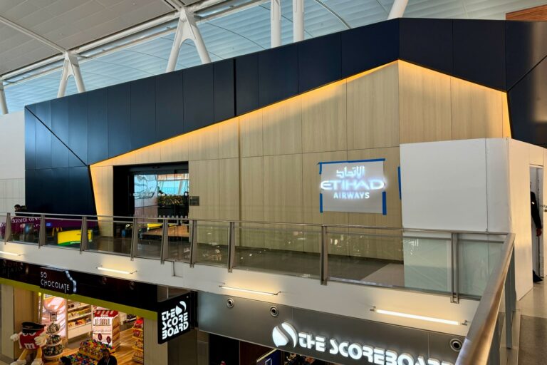 8 cosas que se deben y no se deben hacer al visitar una sala VIP de un aeropuerto