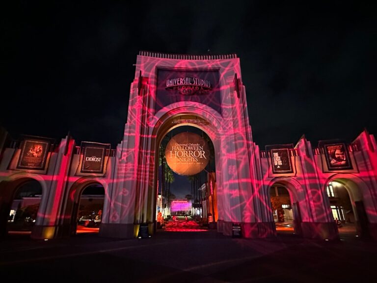 Los mejores $40 para gastar en Universal Halloween Horror Nights: complemento Stay and Scream