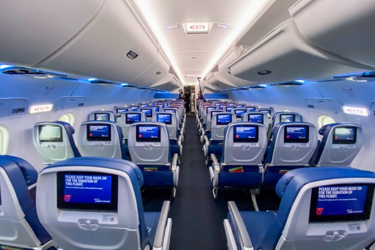 Billetes Delta Miles + Cash vs. Pay with Miles: ¿cuál debería reservar?