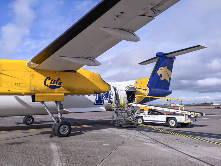 Reseña de vuelo: avión turbohélice Q400 de Alaska Airlines, Portland – Seattle