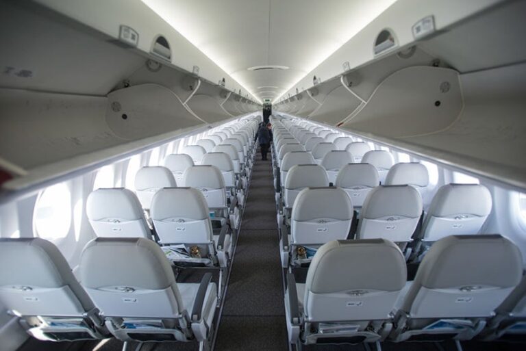 7 consejos para elegir el asiento de avión perfecto en cada ocasión