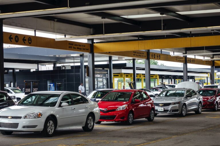 7 secretos para reservar un coche de alquiler, incluso cuando el destino está agotado