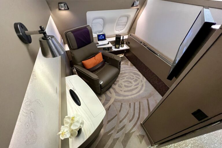 Cómo reservar suites de primera clase de Singapore Airlines con puntos y millas