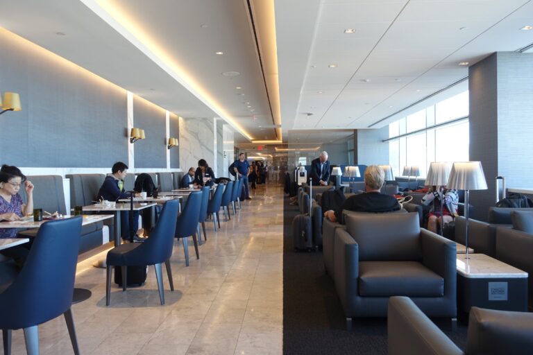 Reseña: United Polaris Lounge en San Francisco (SFO)