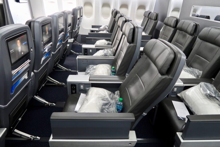 Reseña: American Airlines 777-200ER Premium Economy, JFK-LHR