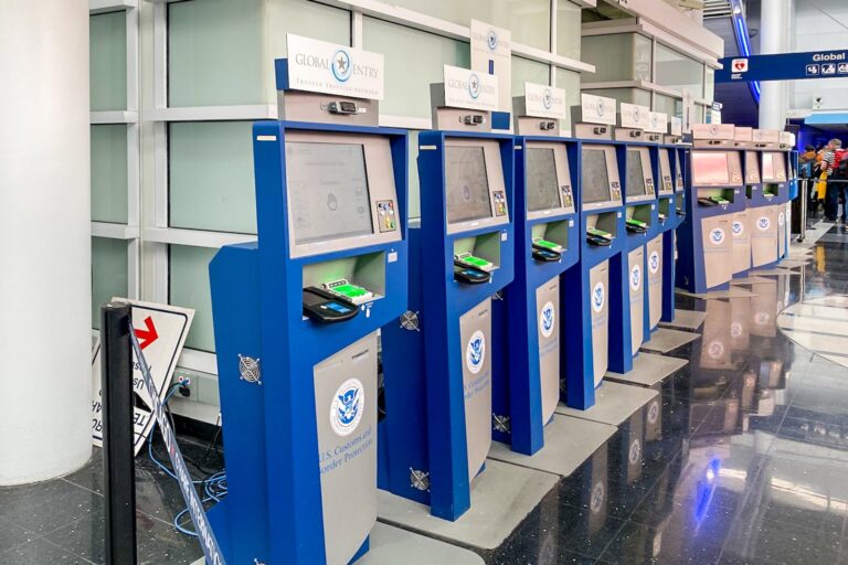 ¿Qué aeropuertos alrededor del mundo aceptan Global Entry?