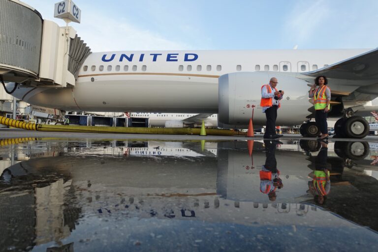 Reseña: United 737 MAX 9 Economy Plus de Houston a Orlando