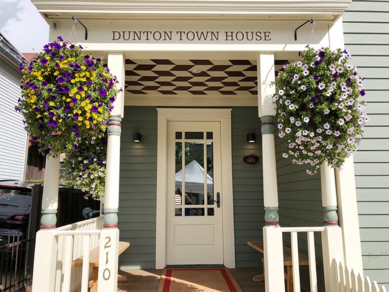 Majestuosidad en las montañas: Dunton Town House en Telluride, Colorado