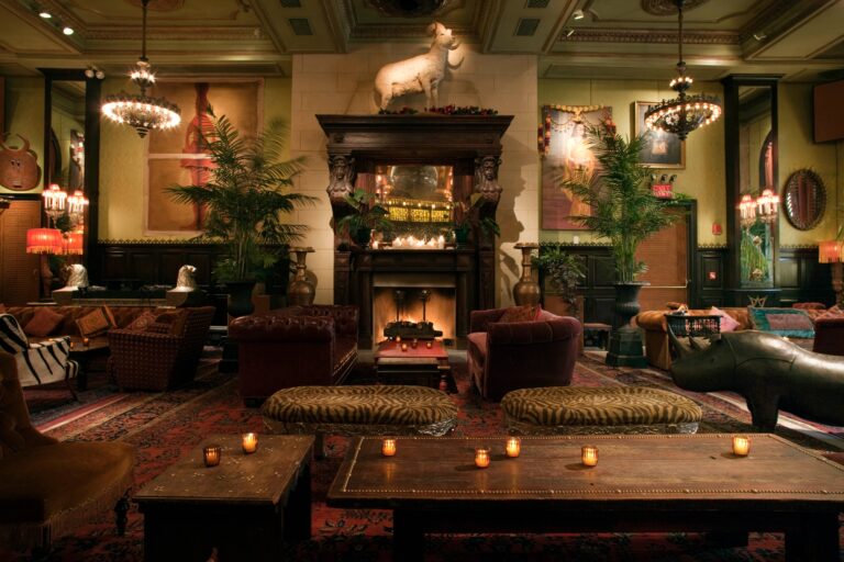 Acogedoras habitaciones de hotel en Nueva York con chimeneas privadas que puedes reservar ahora mismo