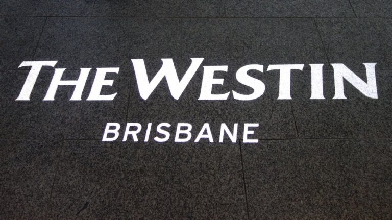 Reseña: The Westin Brisbane – El chico de los puntos