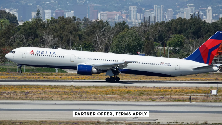 Cómo utilizar el beneficio TakeOff 15 de Delta para ahorrar en vuelos premio