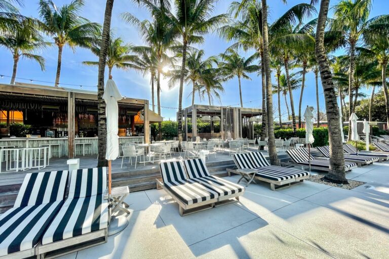 Alojarse en el recientemente renovado W South Beach